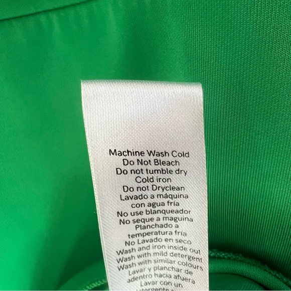 Venus bright green off shoulder ruffle formal dress - Picture 7 of 8